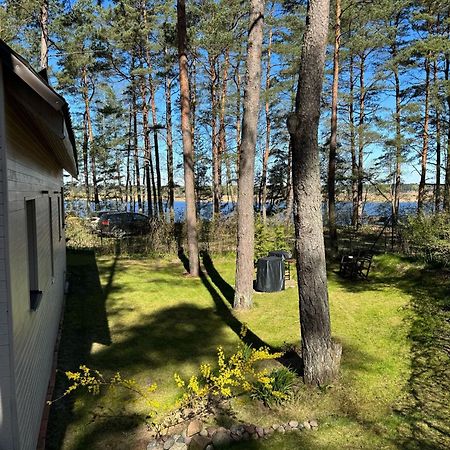 River Bank Vacation Home Jūrkalne 外观 照片
