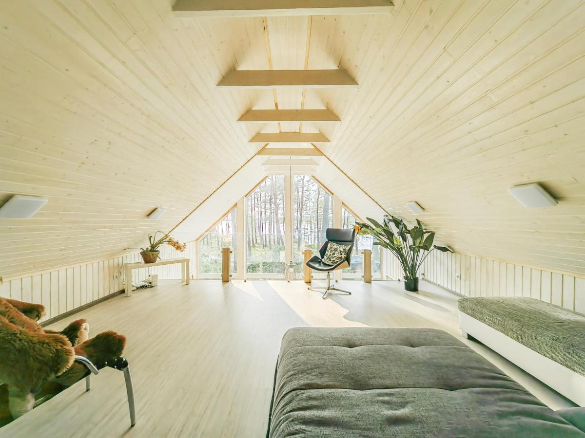 River Bank Vacation Home Jūrkalne 外观 照片