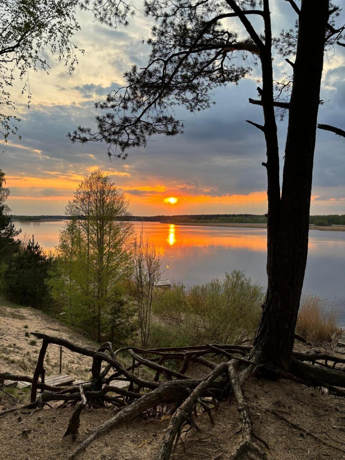 River Bank Vacation Home Jūrkalne 外观 照片